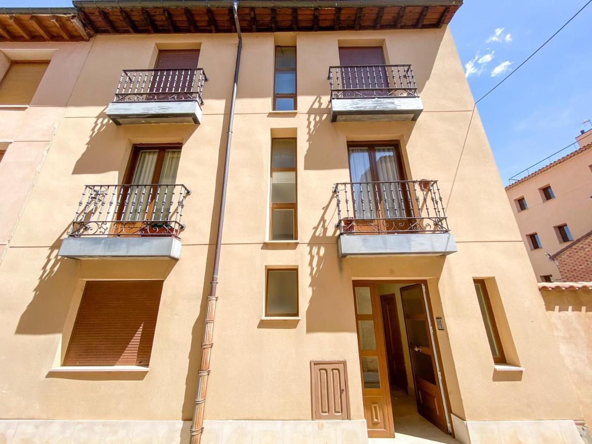 Vivienda Turistica Los Leones Berlanga de Duero Kültér fotó