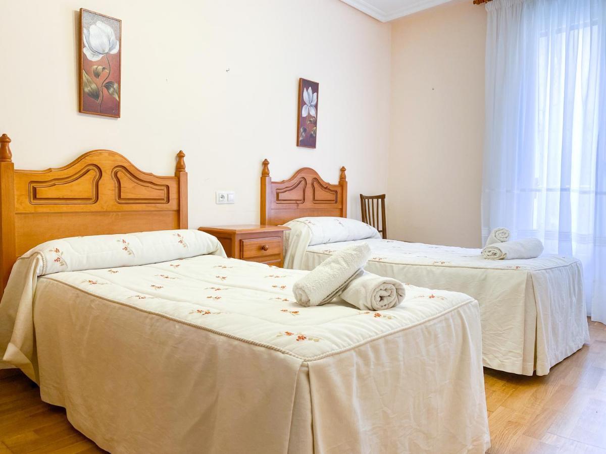 Vivienda Turistica Los Leones Berlanga de Duero Kültér fotó